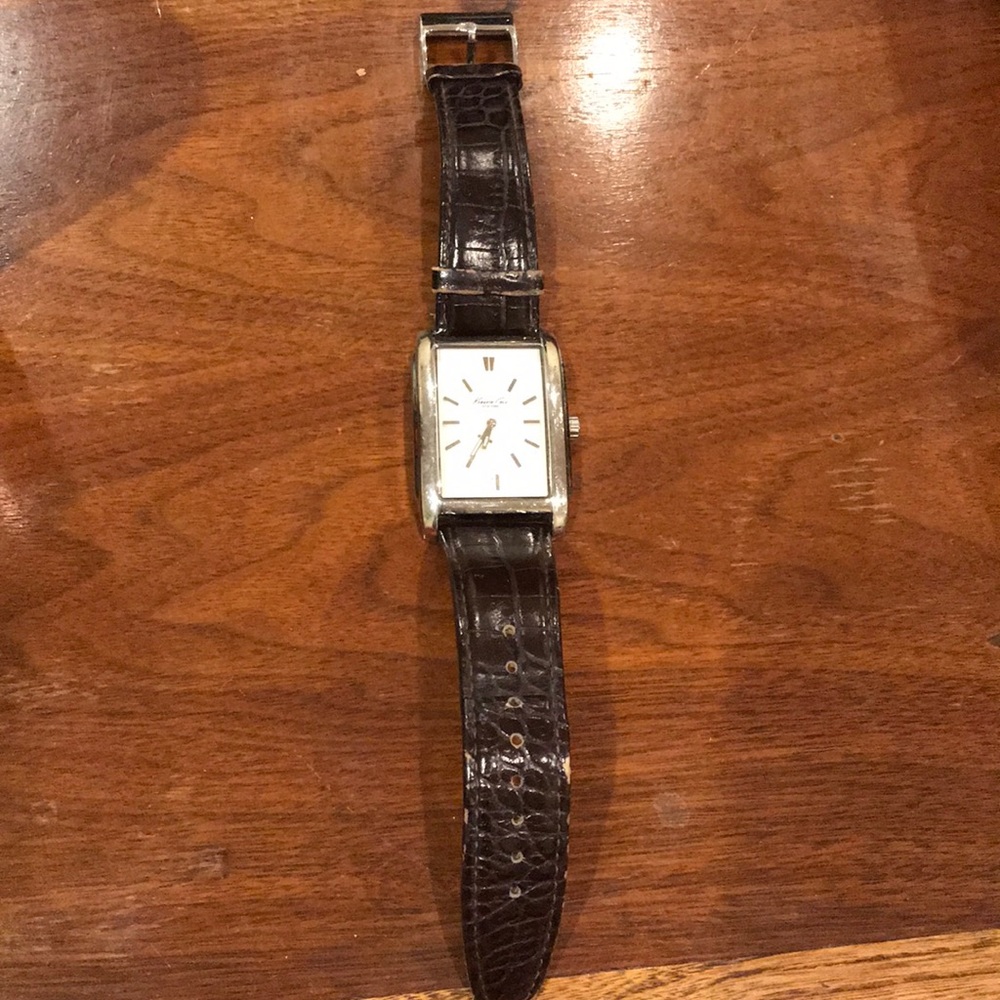 Kenneth Cole Watch 😘